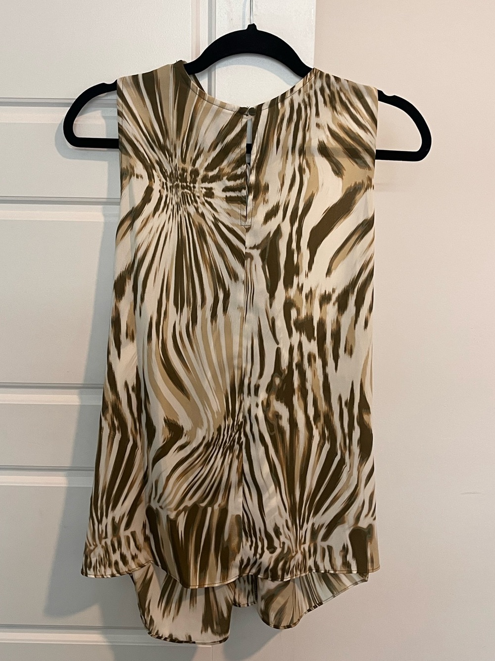 Worthington NWT Abstract Animal Print Sleeveless Olive & Cream Tie Back 1X Plus